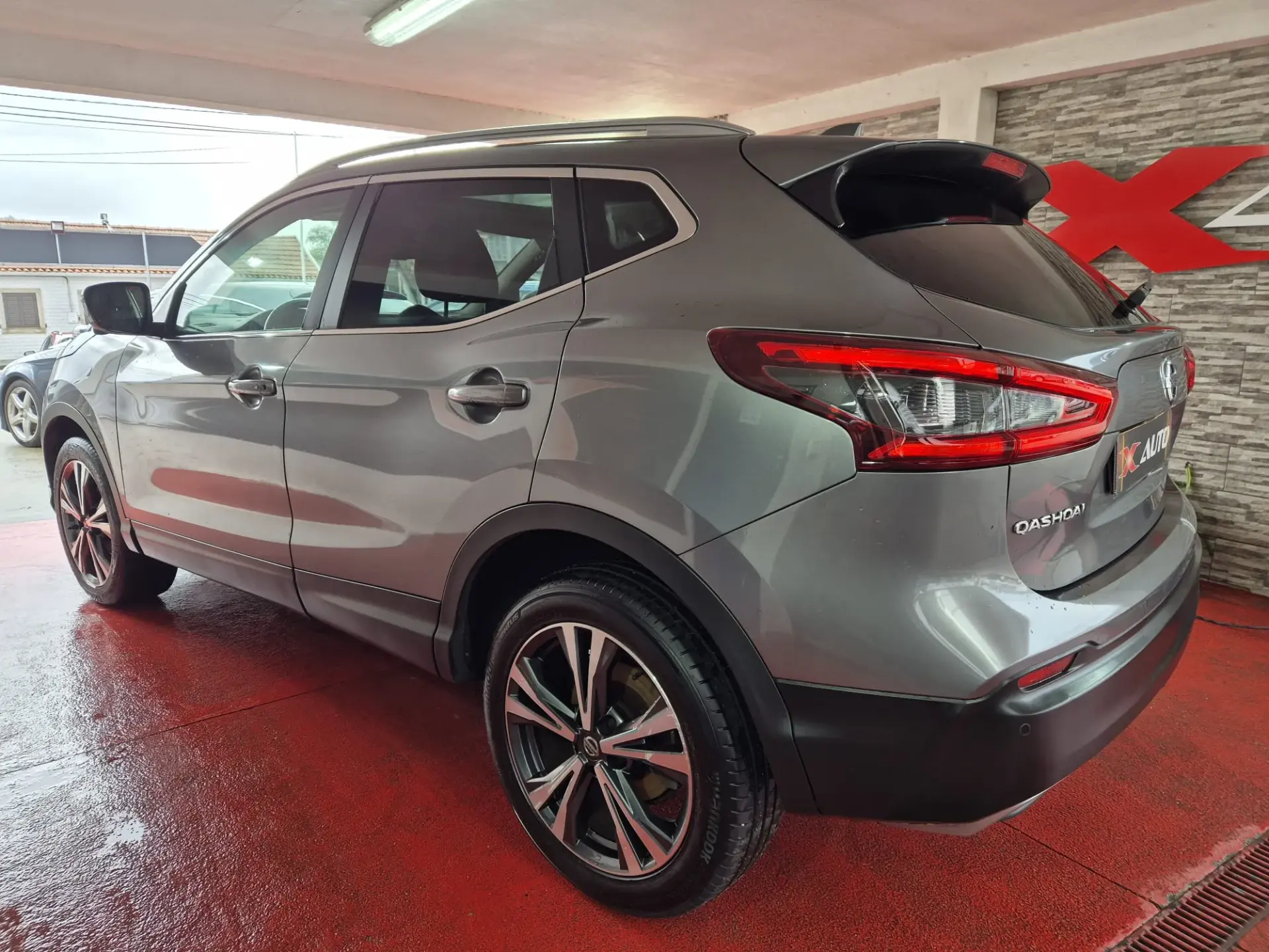 Nissan Qashqai 1.2 DIG-T Tekna Premium 4