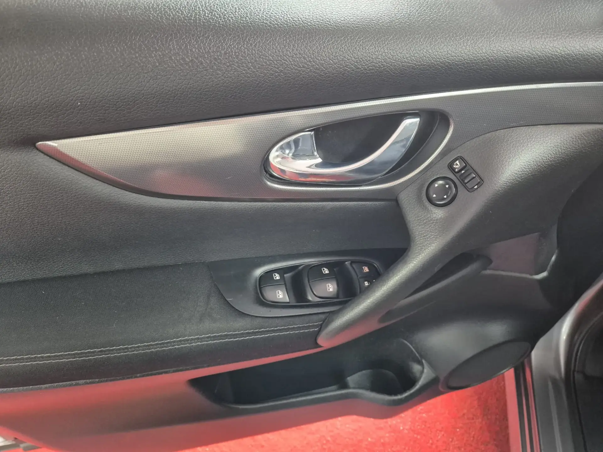 Nissan Qashqai 1.2 DIG-T Tekna Premium 11