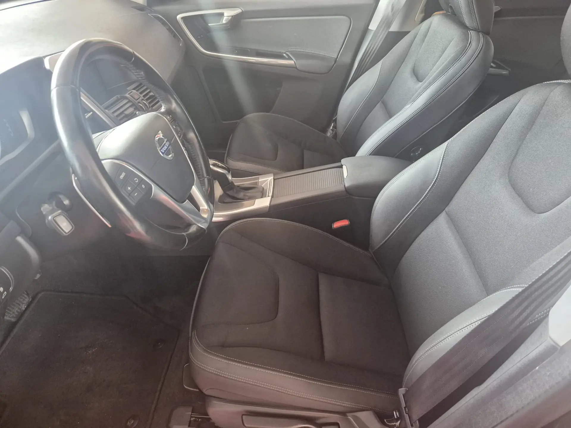 Volvo XC 60 D4 7