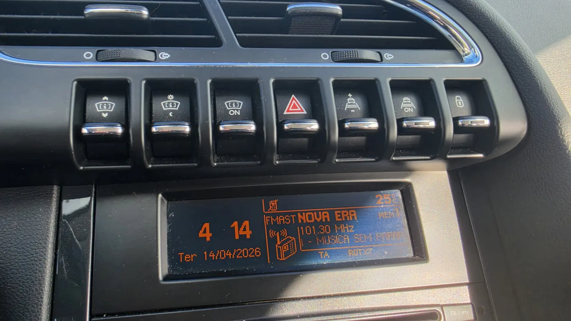 Peugeot 3008 1.6 HDi Allure 13