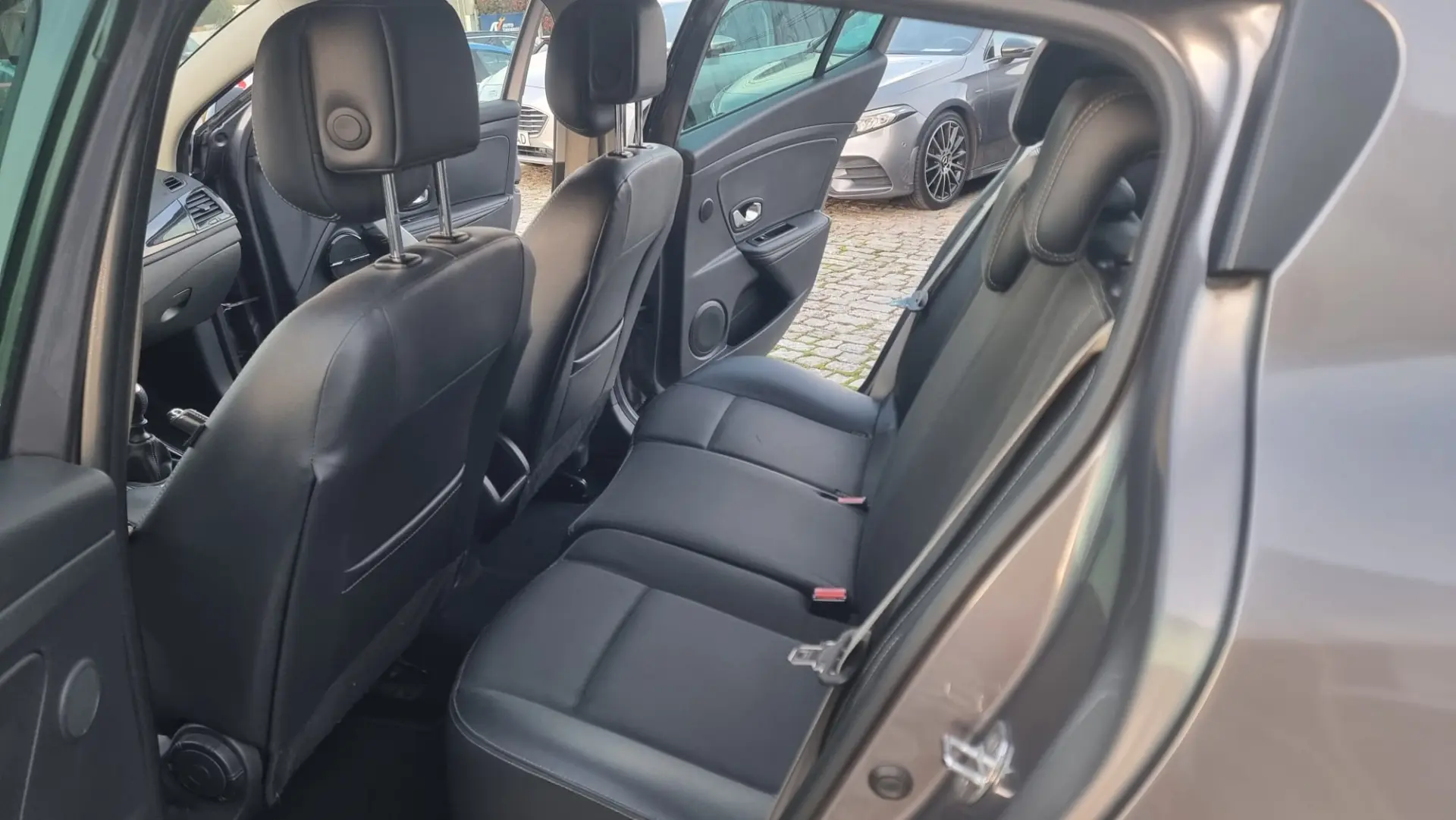 Renault Mégane ENERGY dCi 110 LIMITED 10