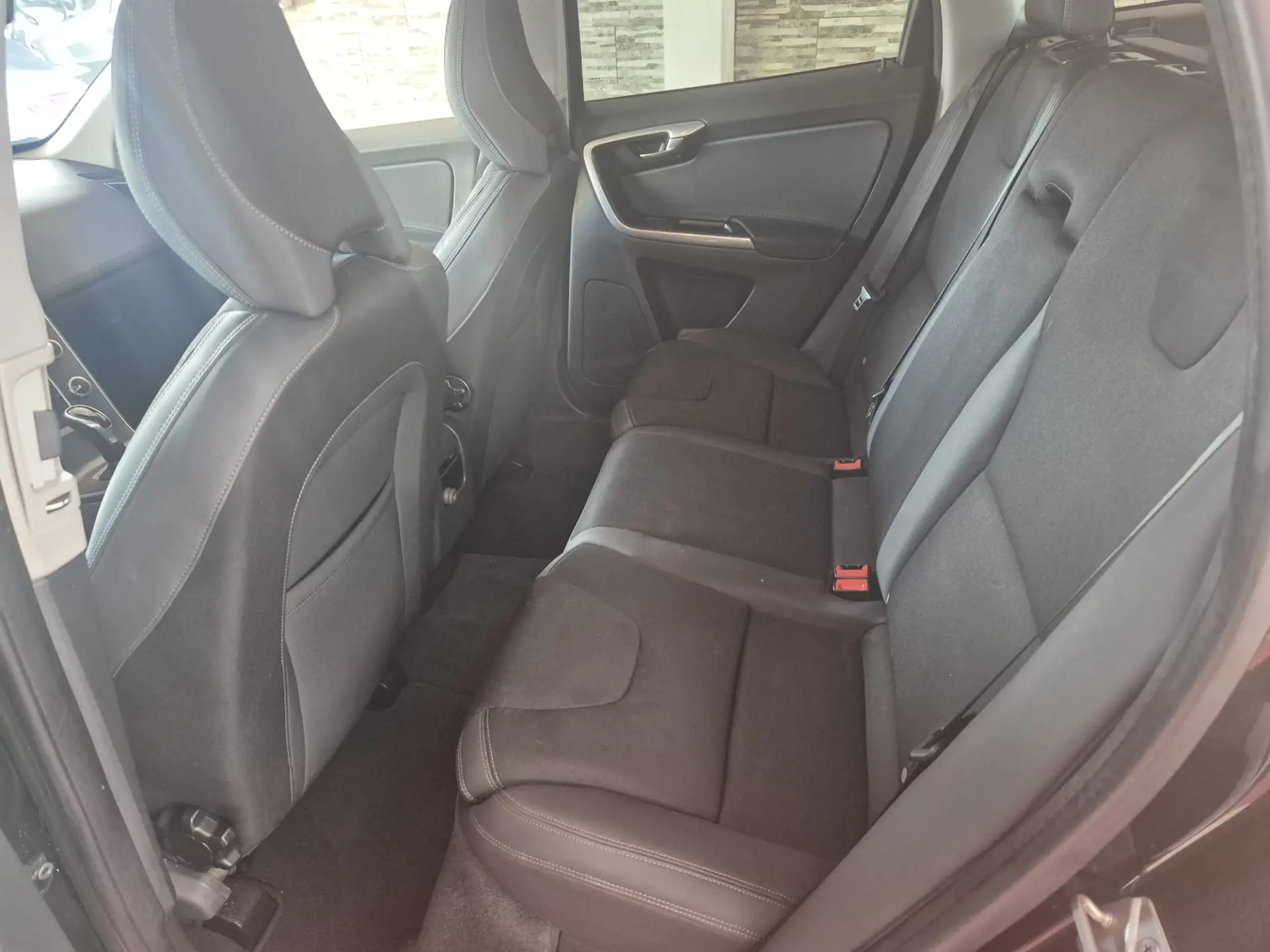 Volvo XC 60 D4 9