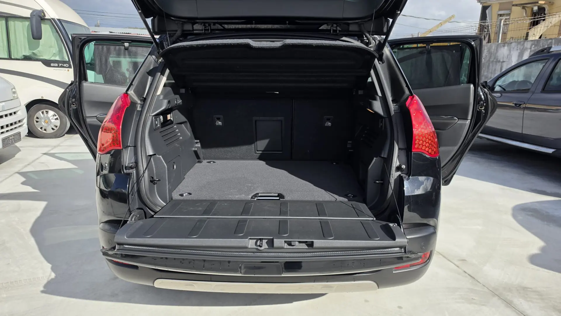 Peugeot 3008 1.6 HDi Allure 22