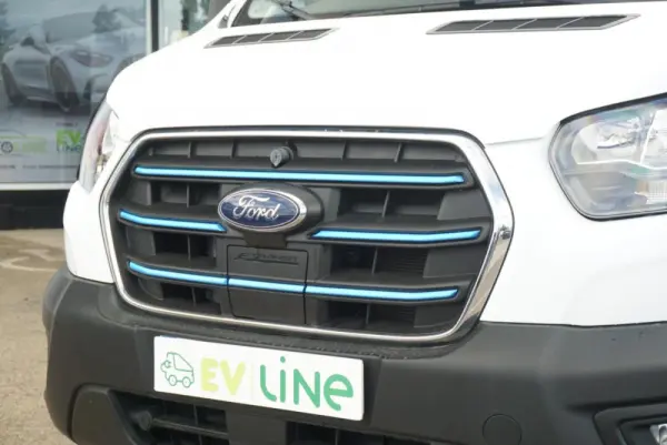 Ford e-Transit L3H2 68kWh Lkw HA Trend 4