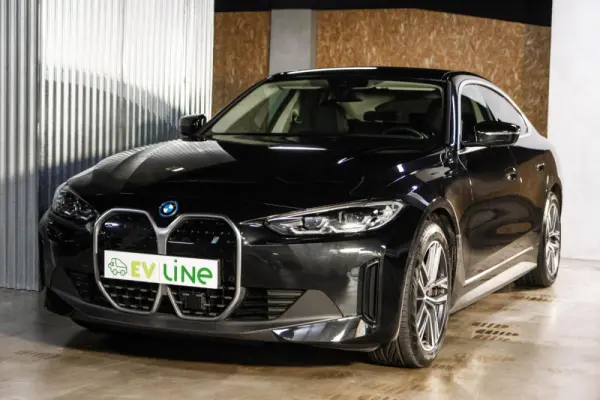 BMW i4 eDrive40 4