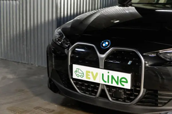 BMW i4 eDrive40 15
