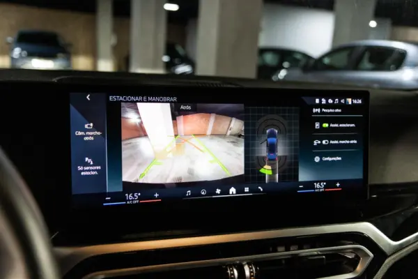 BMW i4 eDrive40 33