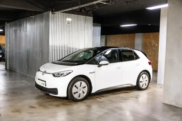 Volkswagen ID.3 Pro 1