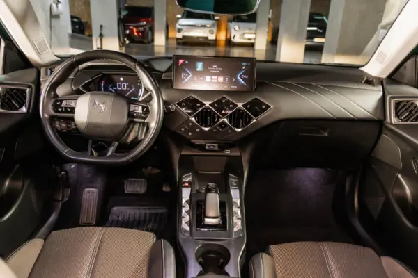 DS DS3 Crossback E-Tense Bastille 22