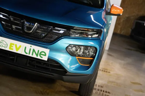 Dacia Spring Comfort 13