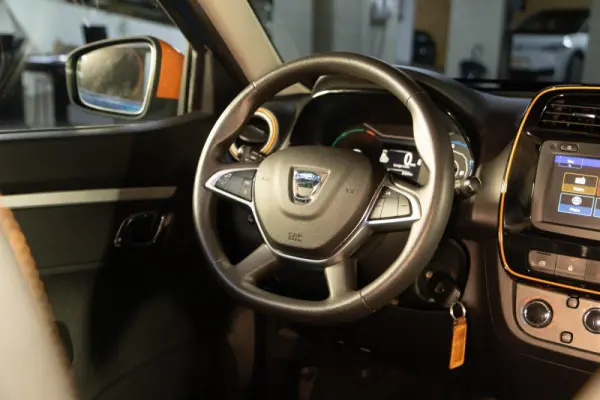 Dacia Spring Comfort 23