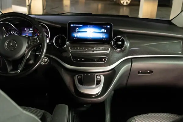 Mercedes-Benz EQV 24