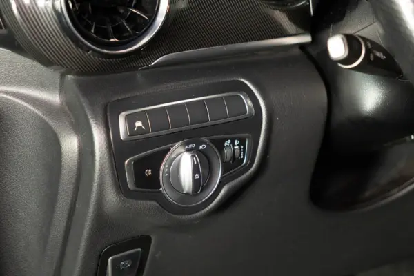 Mercedes-Benz EQV 30