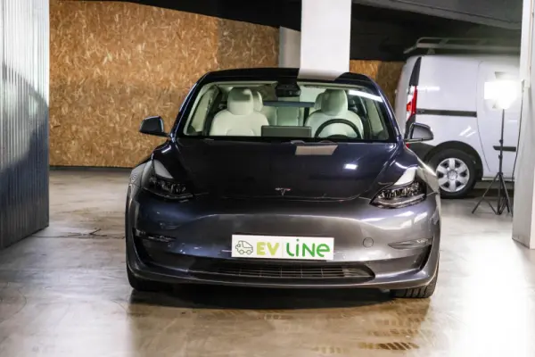 Tesla Model 3 Long Range AWD Dual Motor 5