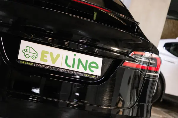 Tesla Model X Long Range AWD 13