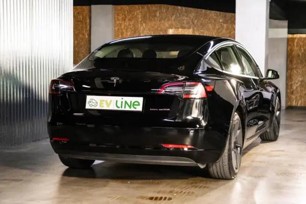 Tesla Model 3 Long Range AWD Dual Motor 10