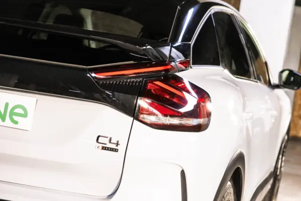 Citroën e-C4 50 kWh E-Series Collection 14