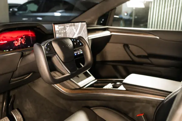 Tesla Model X Long Range AWD 18