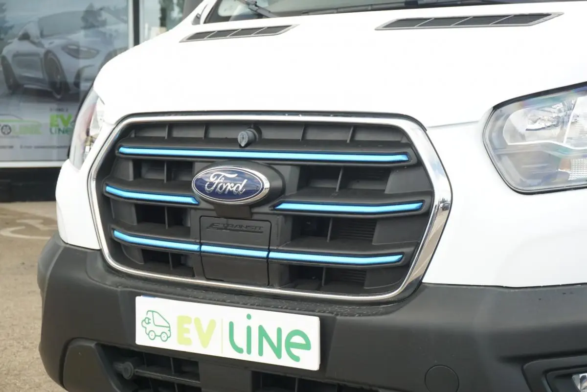 Ford e-Transit L3H2 68kWh Lkw HA Trend 4