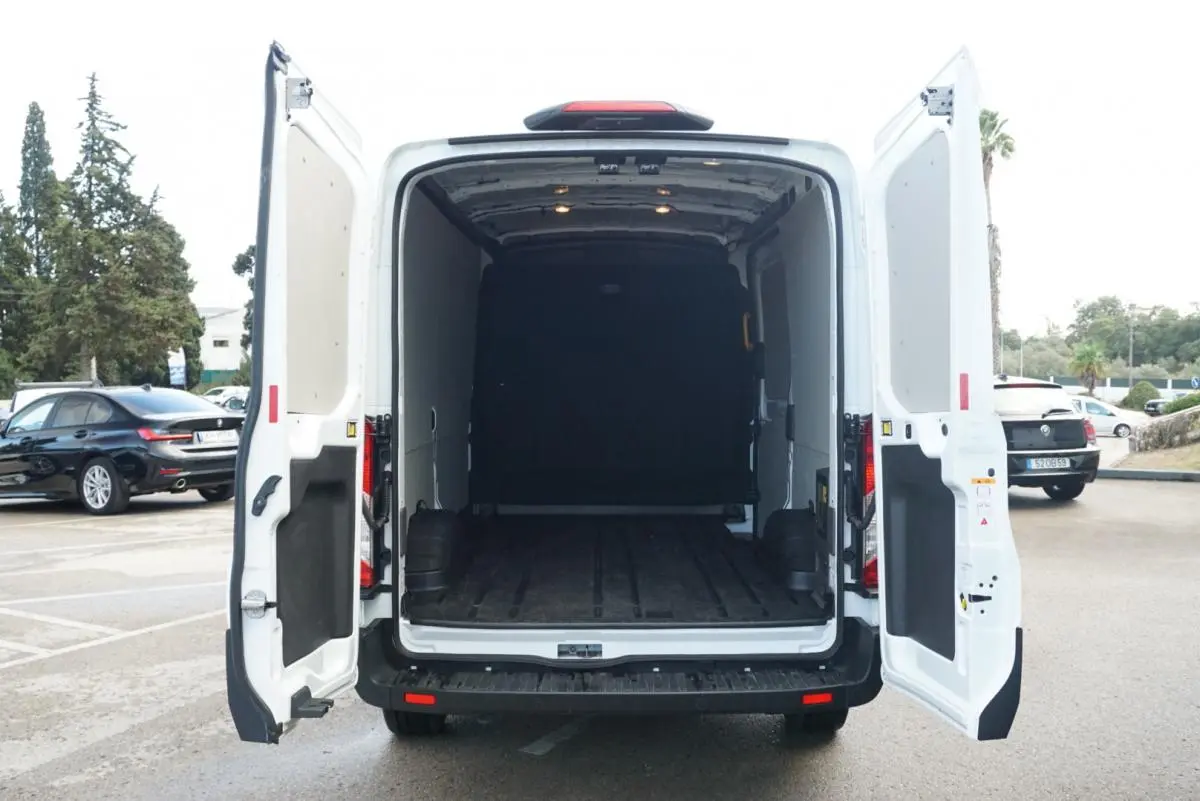 Ford e-Transit L3H2 68kWh Lkw HA Trend 11