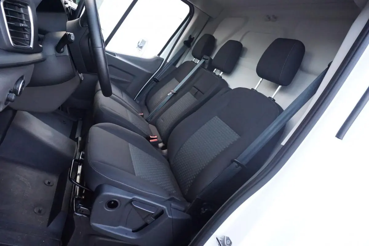 Ford e-Transit L3H2 68kWh Lkw HA Trend 26