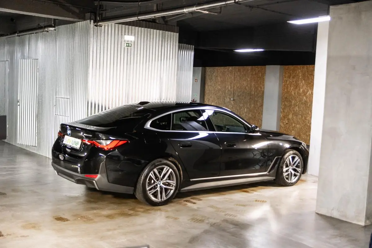 BMW i4 eDrive40 7