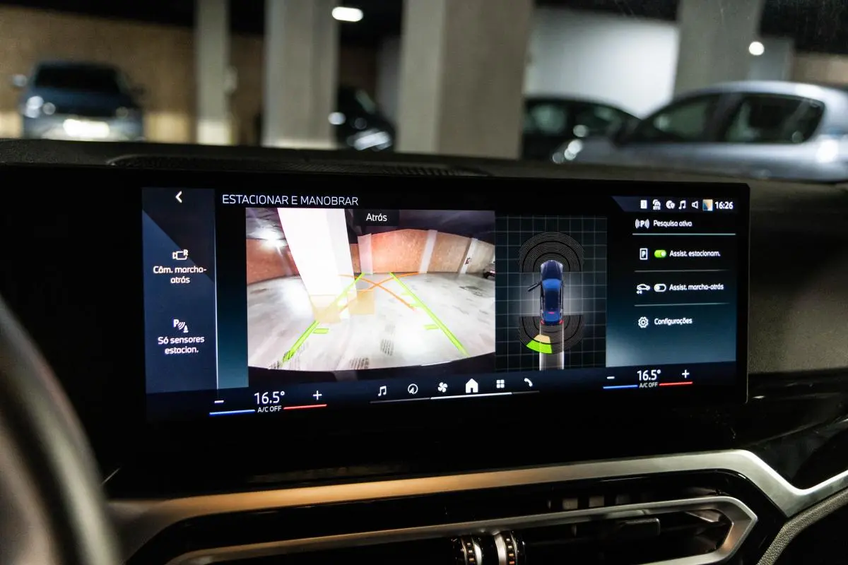 BMW i4 eDrive40 33