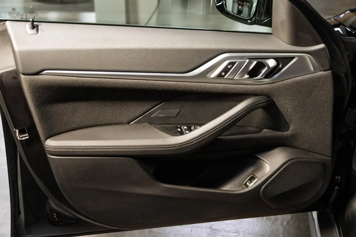 BMW i4 eDrive40 48