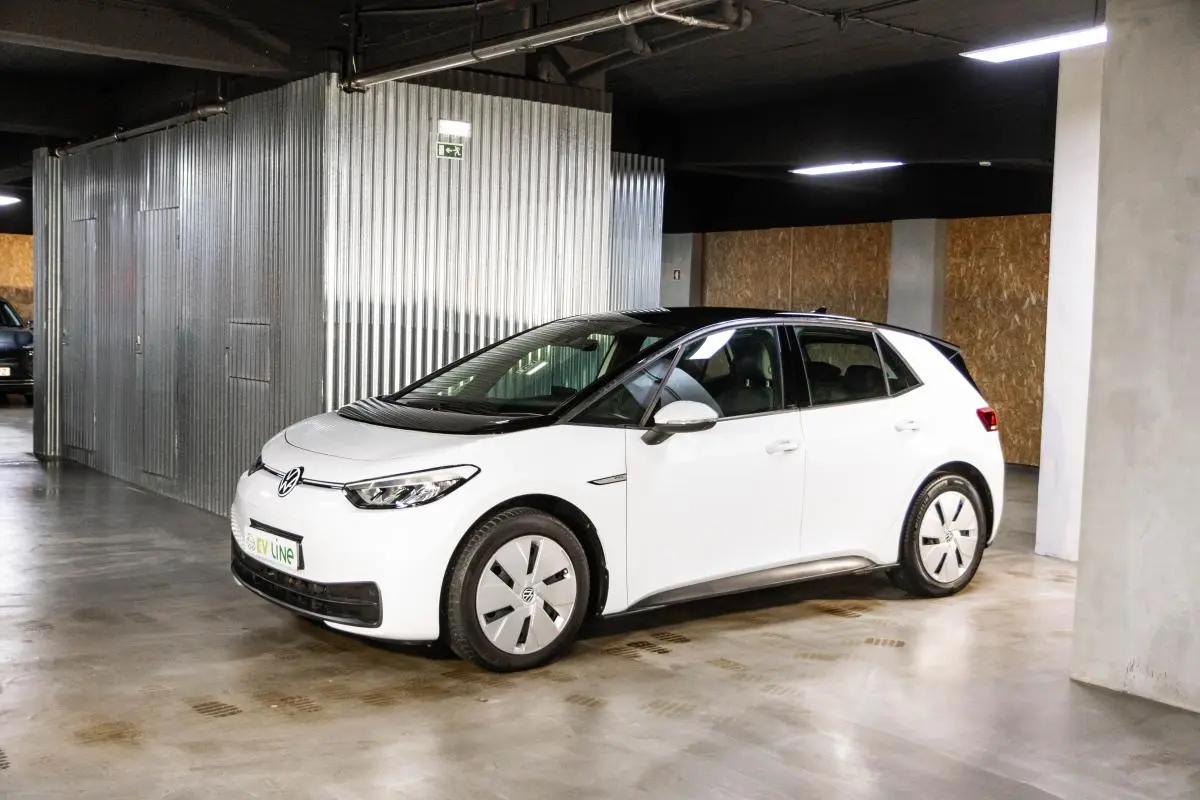 Volkswagen ID.3 Pro 1