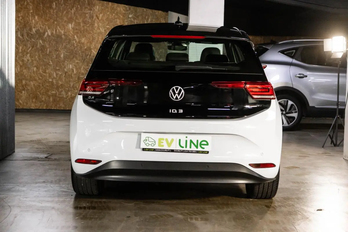 Volkswagen ID.3 Pro 6