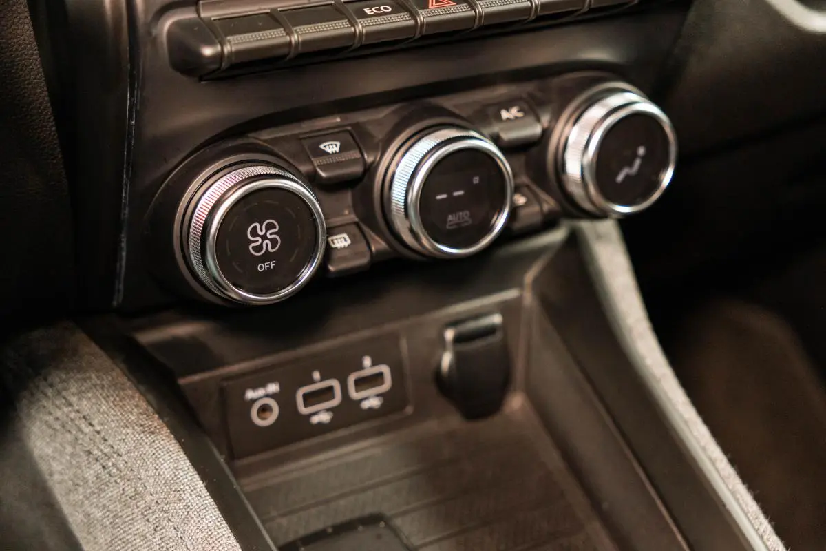 Renault Zoe (c/ Bateria) Intens 50 32