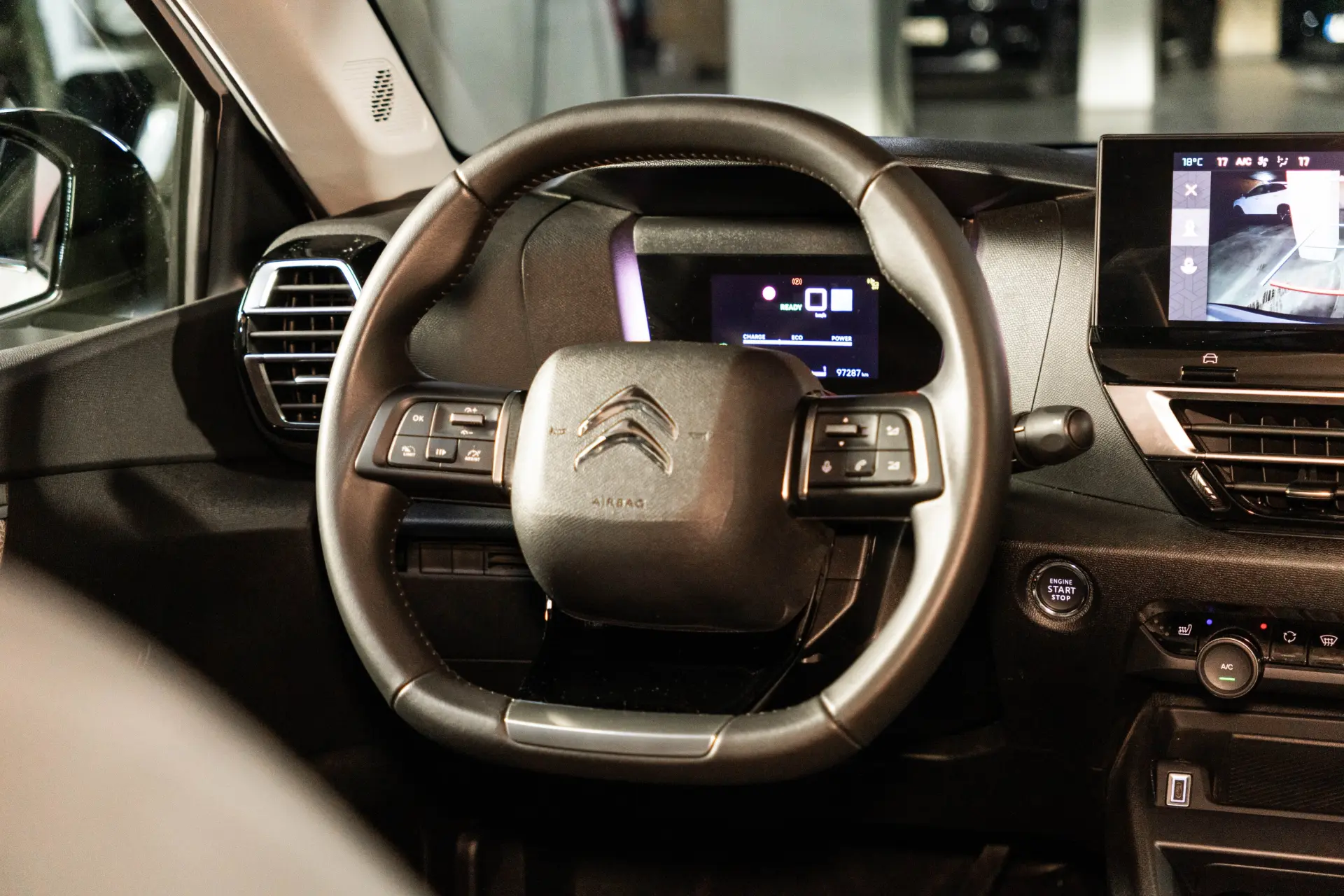 Citroën e-C4 50 kWh E-Series Collection 23