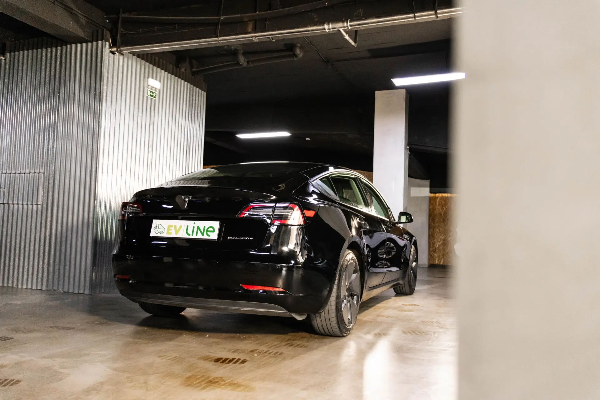 Tesla Model 3 Long Range AWD Dual Motor 9