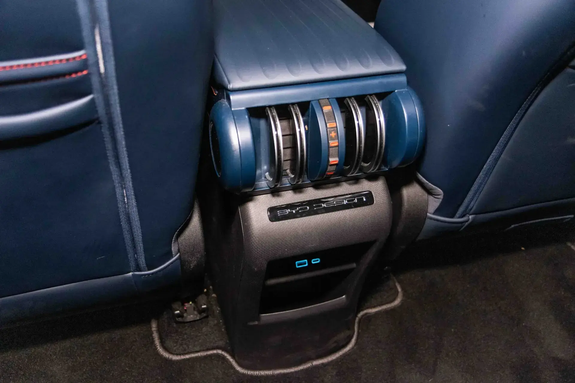 BYD Atto 3 60.48 kWh Design 44