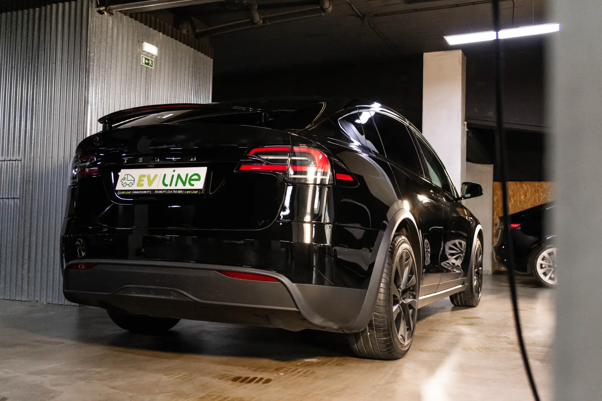 Tesla Model X Long Range AWD 10