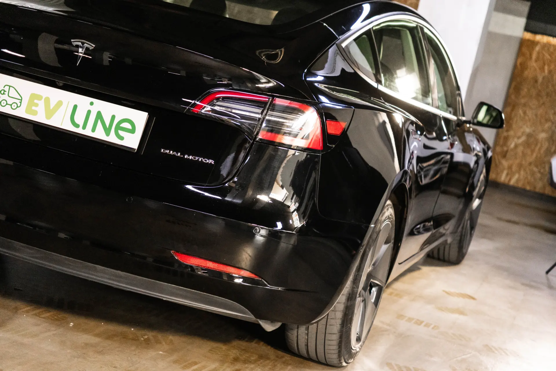 Tesla Model 3 Long Range AWD Dual Motor 13