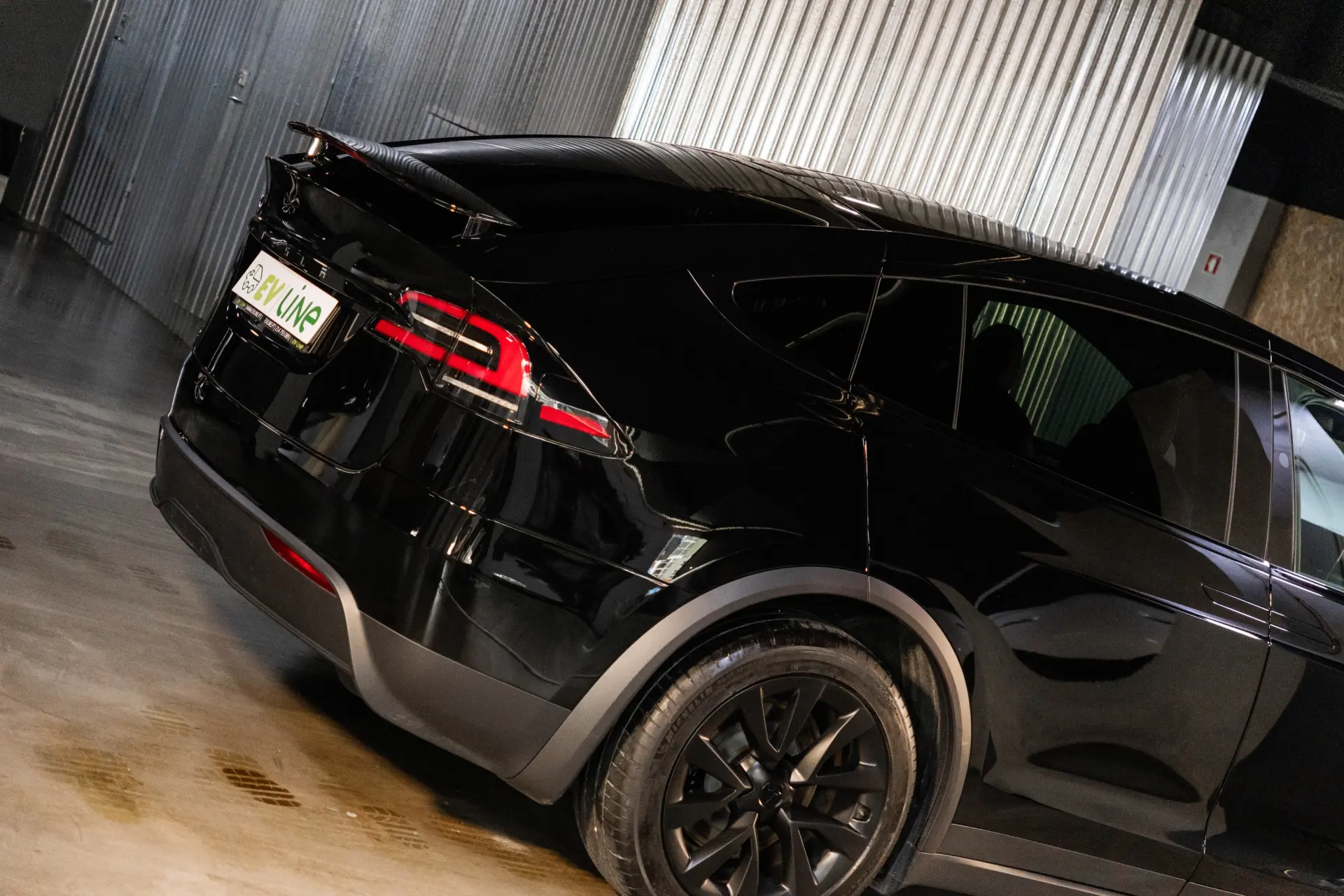 Tesla Model X Long Range AWD 11