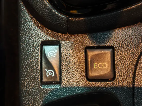 Renault Clio 0.9 TCe Limited 11