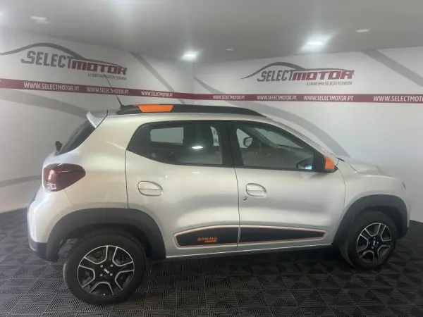 Dacia Spring Comfort Plus 6