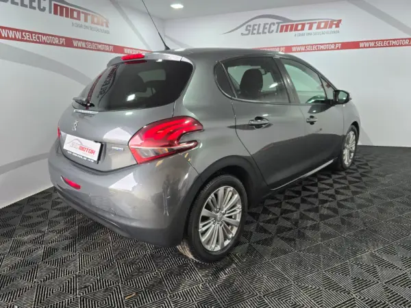 Peugeot 208 1.6 BlueHDi Active 4