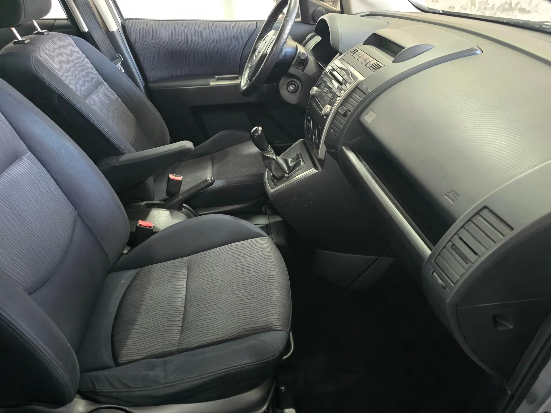 Mazda 5 MZR-CD 2.0 Comfort 24