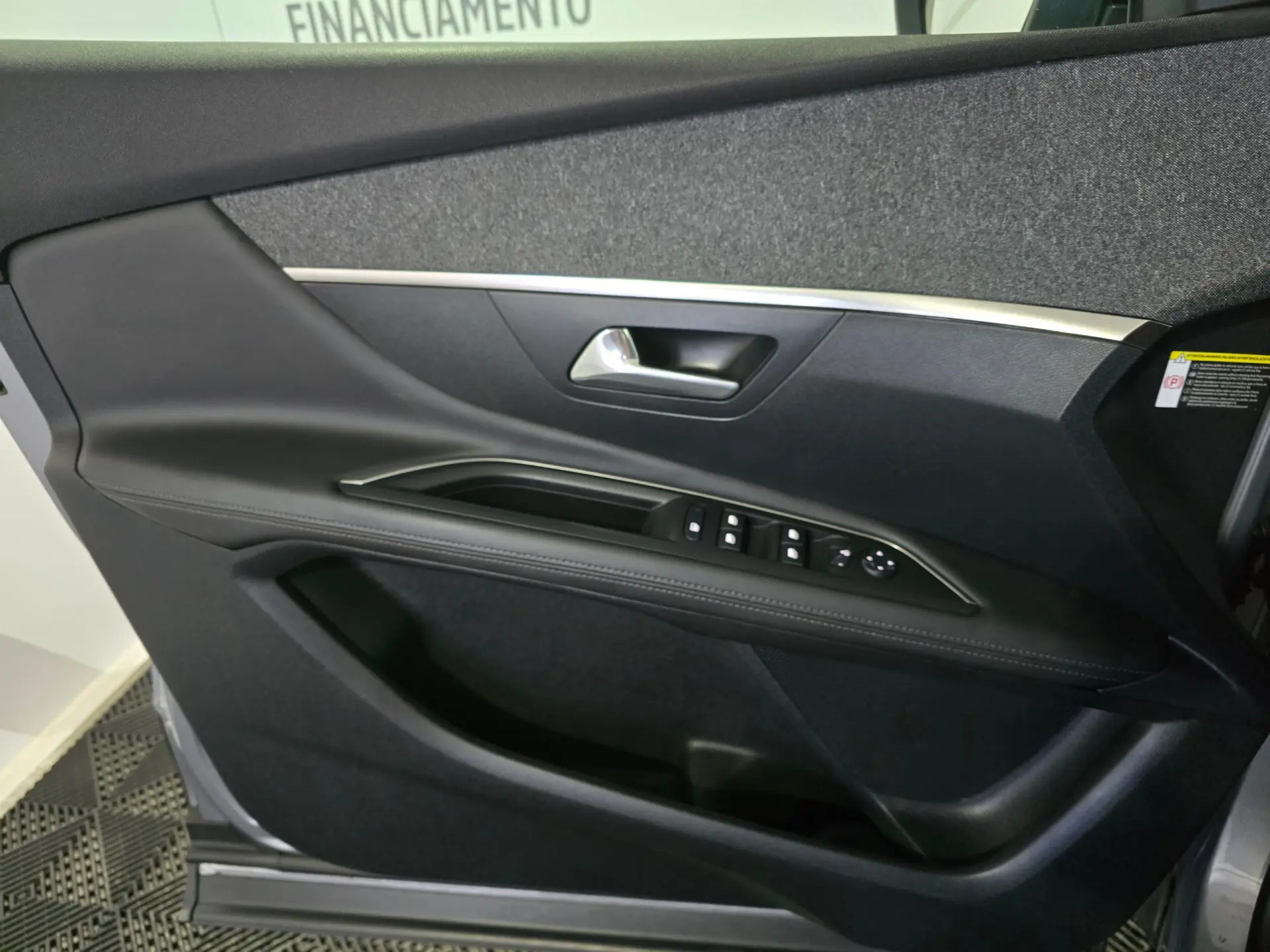 Peugeot 3008 1.2 PureTech Active Pack 16