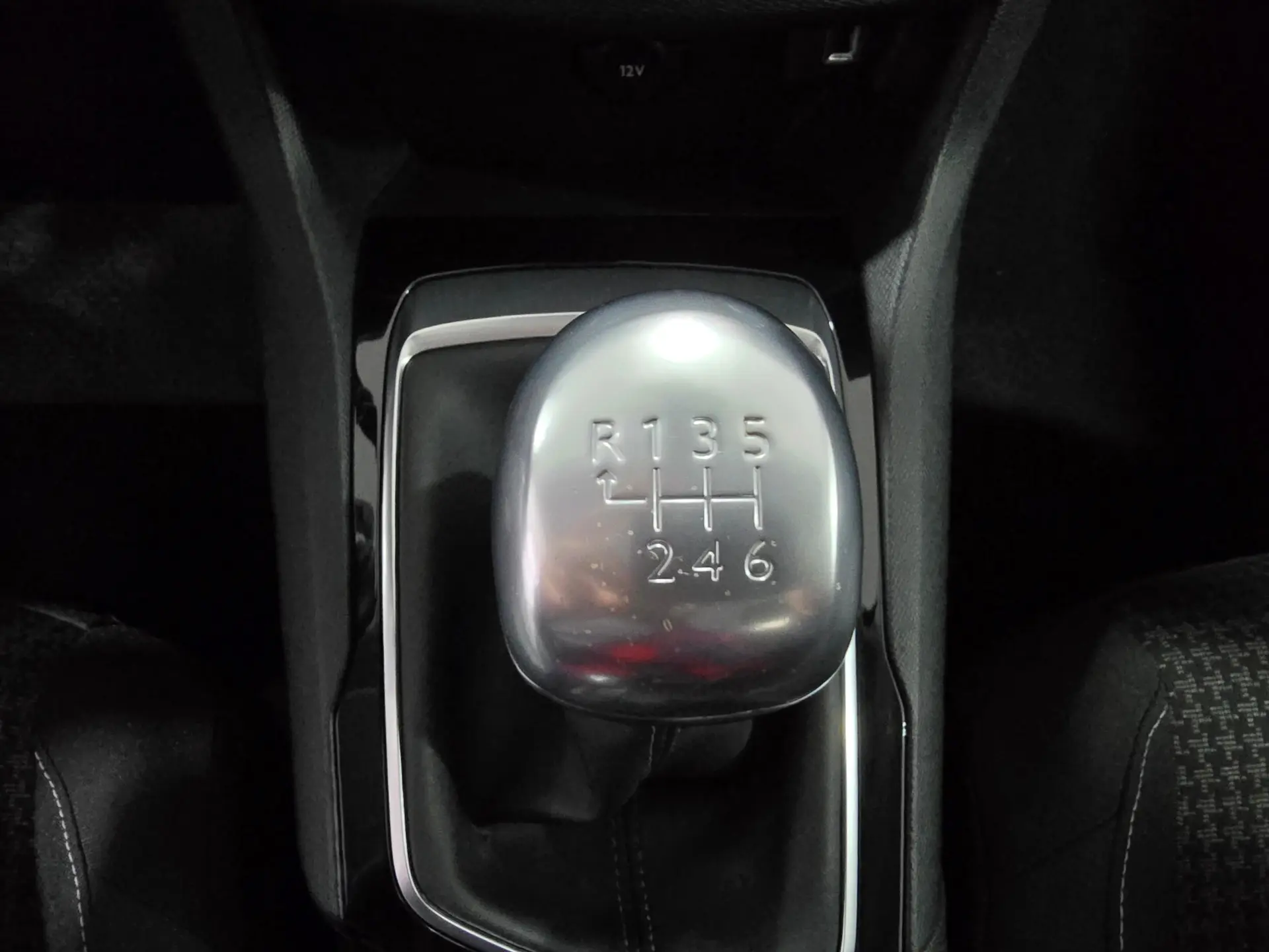 Peugeot 308 1.5 BlueHDi Style 13