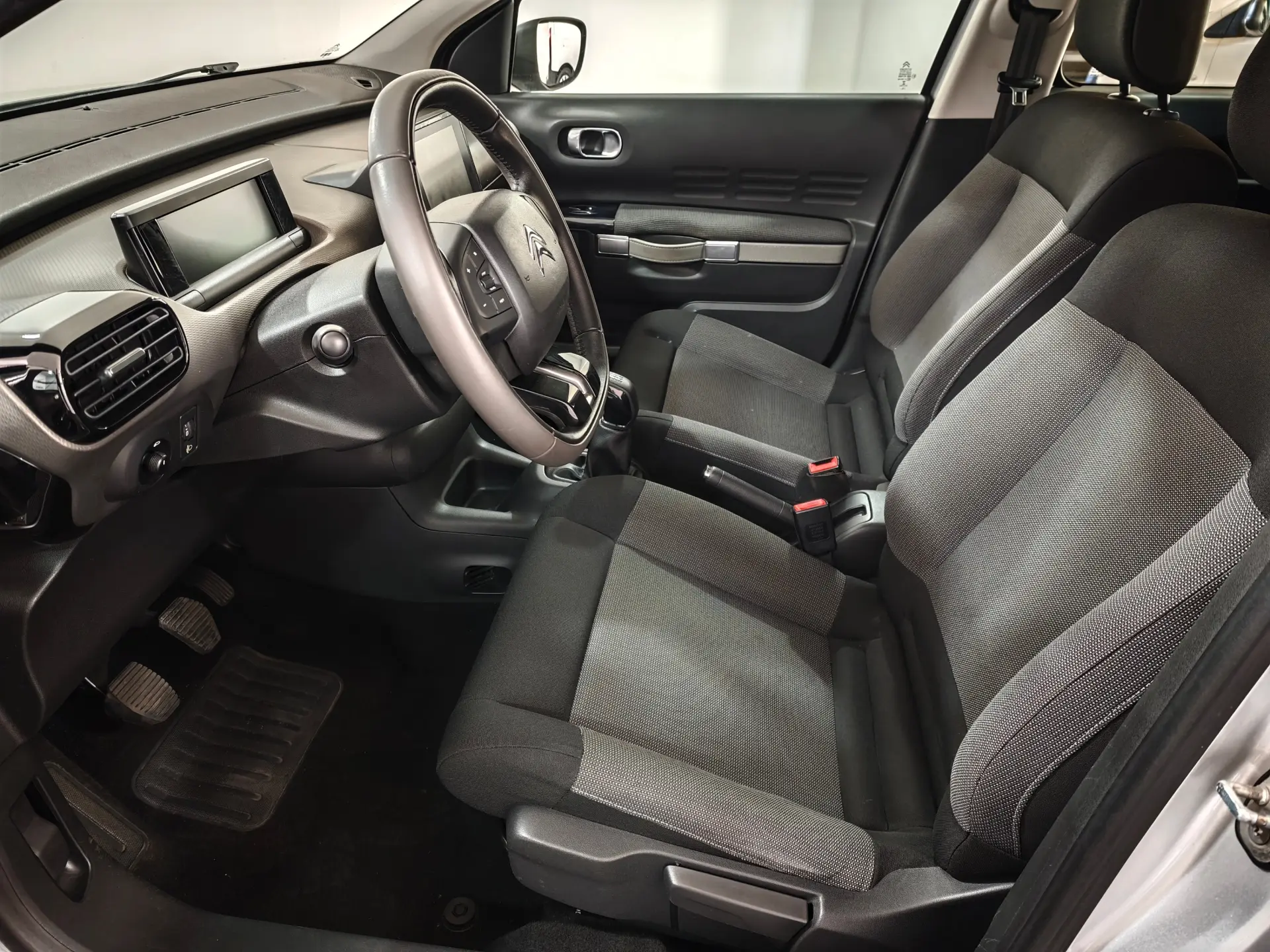 Citroën C4 Cactus 1.6 BlueHDi Shine 15