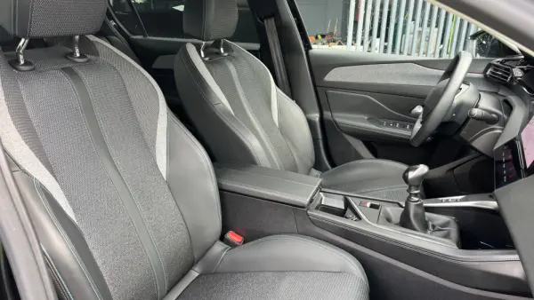 Peugeot 308 Allure pack 40