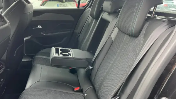 Peugeot 308 Allure pack 32