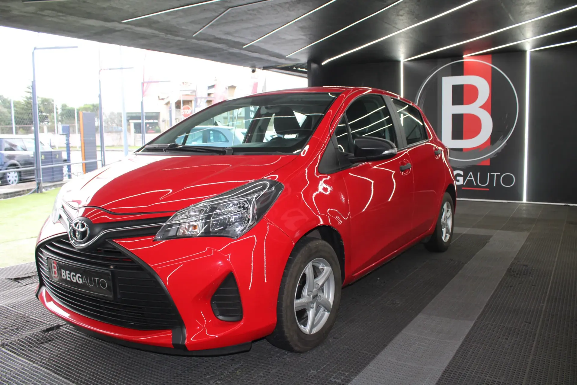 Toyota Yaris 1.0 VVT-i Active 5