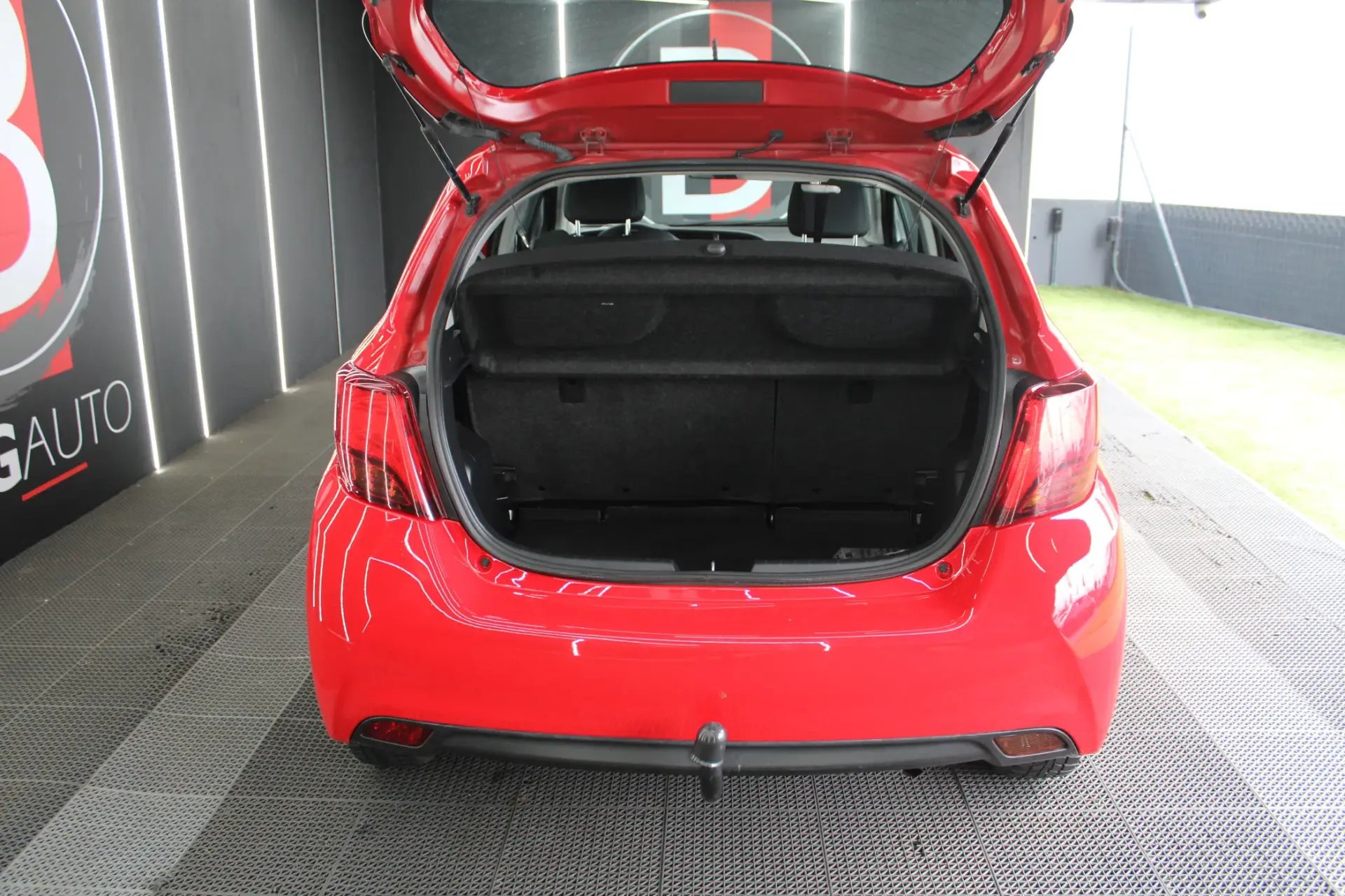 Toyota Yaris 1.0 VVT-i Active 9