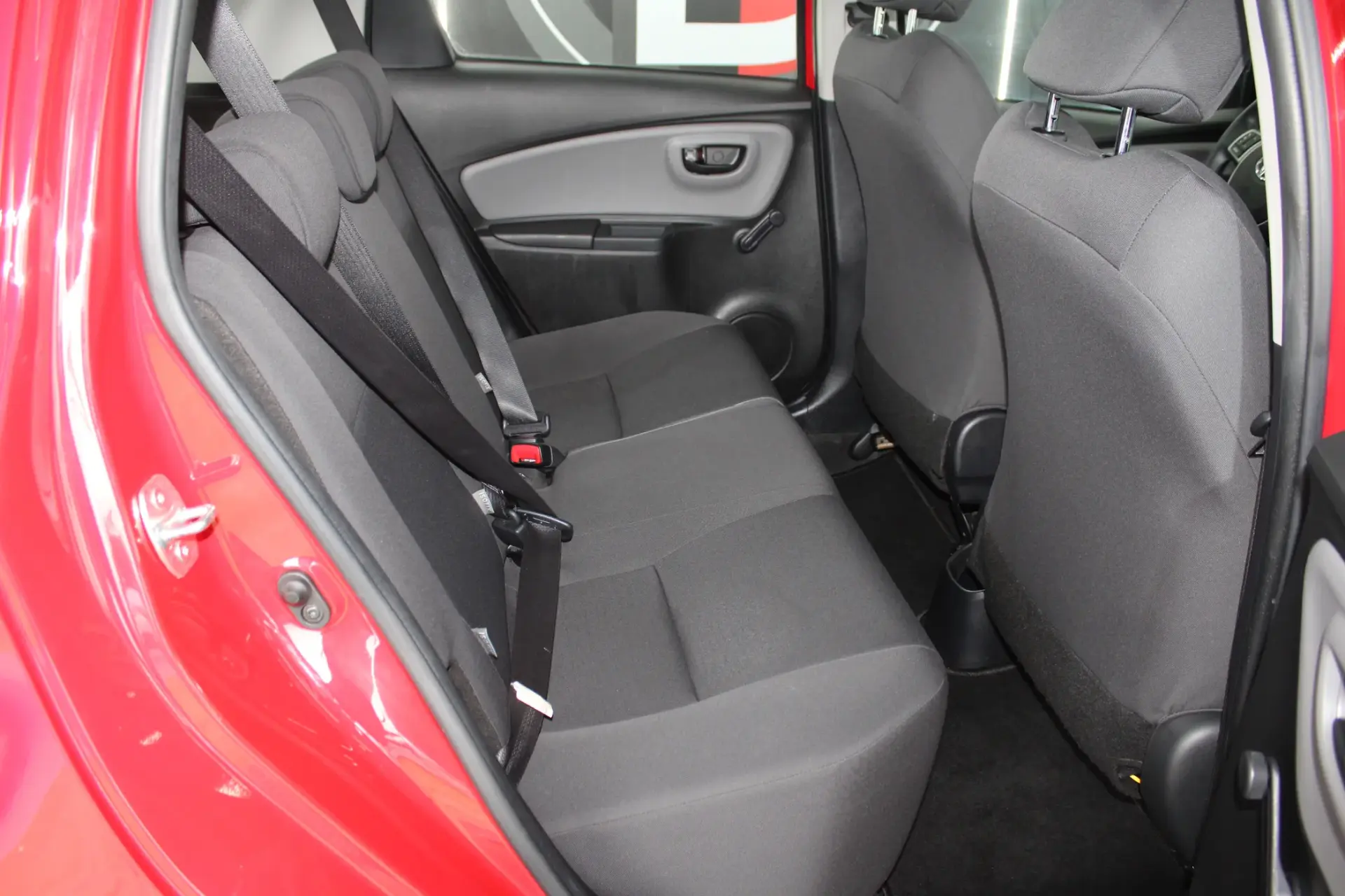 Toyota Yaris 1.0 VVT-i Active 10