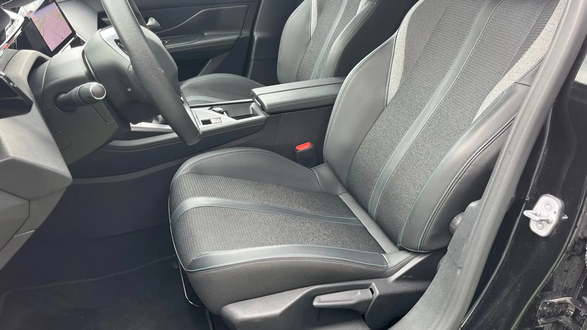 Peugeot 308 Allure pack 38